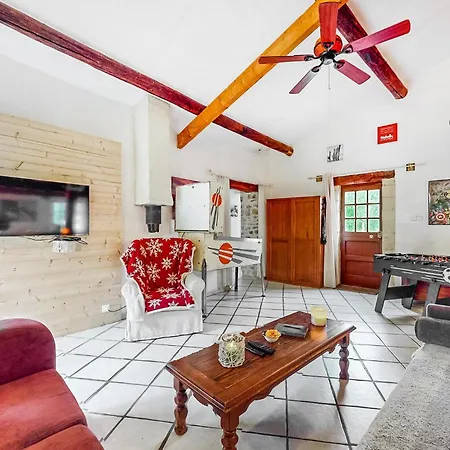 Beautiful Home In Rioux *